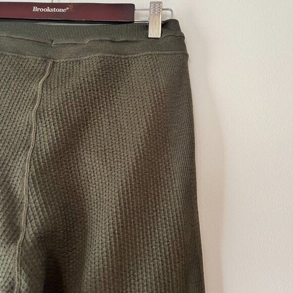 Lululemon Engineered Warmth Jogger - Picture 5 of 10
